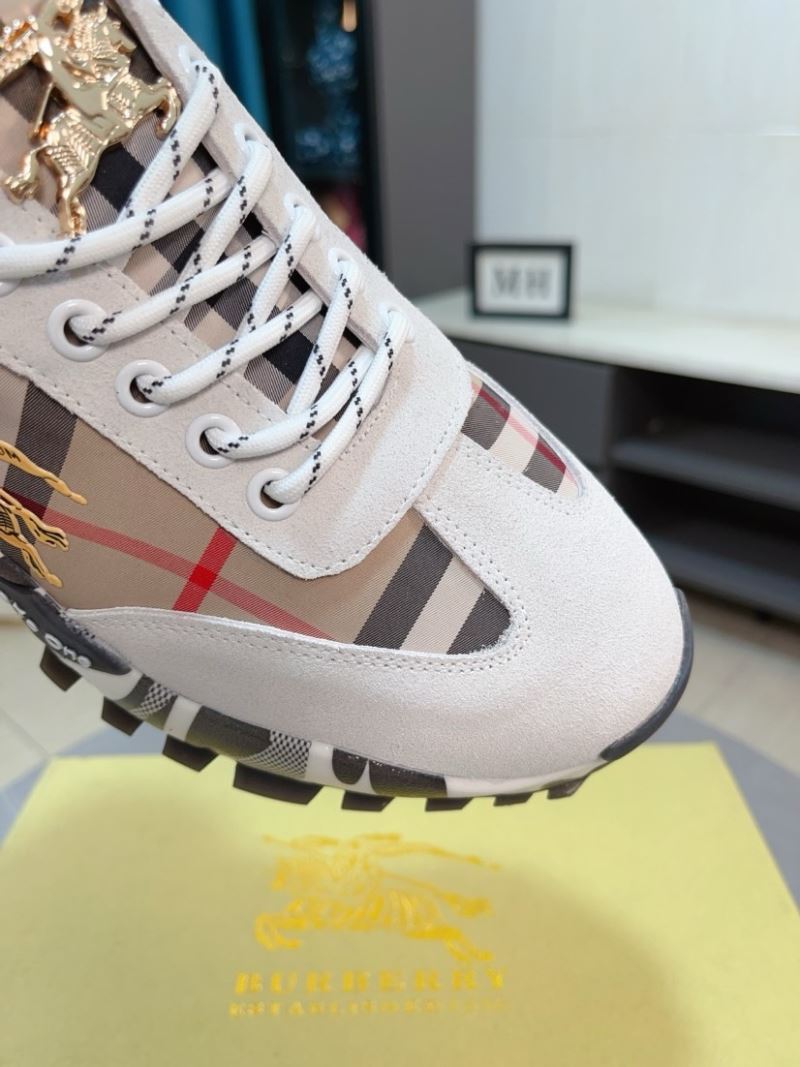 Burberry Low Shoes